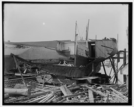Wreck of the Volunteer, between 1880 and 1899. Creator: Unknown.