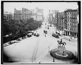 Union Square, New York, between 1890 and 1901. Creator: Unknown.