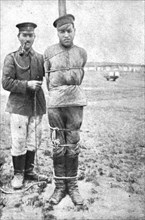 'La peine du poteau; au poteau: deux soldats russes au camp de Lamsdorf, en Silisie', 1917. Creator: Unknown.