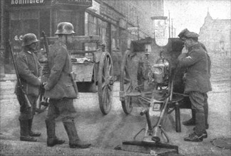 'La Nouvelle Europe; les elections Allemandes; l'ordre assure dans la rue par l'artillerie..., 1919. Creator: Unknown.