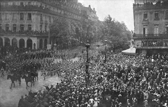 'Le 14 juillet 1916 a Paris: L'armee et la Foule, Place de l'Opera', 1916. Creator: Jean Clair-Guyot.