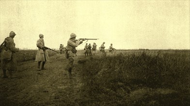 '' A l'est de Montdidier; A l'attaque du village de Piennes, au Sud-Est de Montdidier..., 1918. Creator: Unknown.