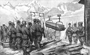 'Par Dela les Alpes; L'hiver sur les pentes de l'Adamello: les honneurs au cercueil d'un..., 1917. Creator: Unknown.
