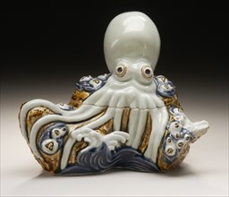 Octopus Form Box, Late 19th century. Creator: Unknown.