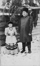 A man with his daughter, late 19th cent - early 20th cent. Creator: I Popov.