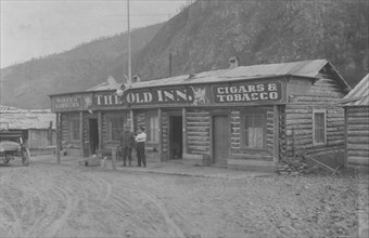 The Old Inn, between c1900 and 1916. Creator: Unknown.