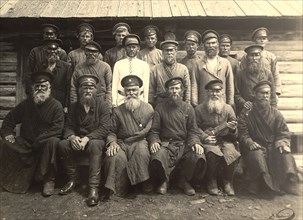 A group of old-timer Cossacks, 1909. Creator: Nikolai Georgievich Katanaev.
