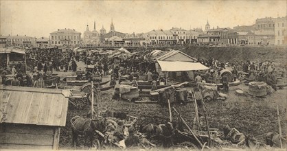 Tomsk: Market Place, 1900-1904. Creator: Unknown.