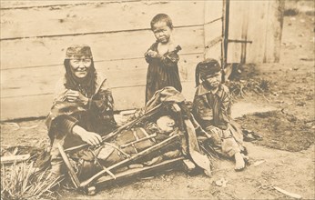 Kachinka with children, 1904-1917. Creator: Unknown.