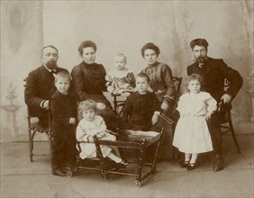 The family of the builder of the Trans-Siberian railway, Usevich, with friends, 1900. Creator: Unknown.