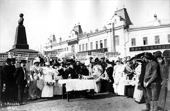 Celebration of the "White Flower" in Kansk, 1914. Creator: LI Vonago.