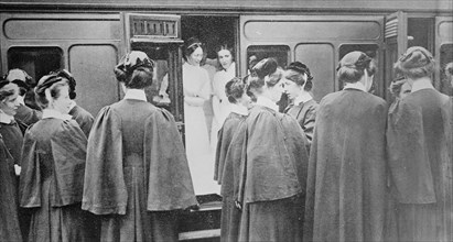 English Nurses entraining at London, between c1914 and c1915. Creator: Bain News Service.