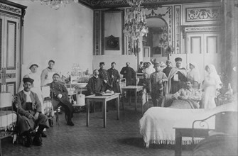 Hospital of Baroness D'Ephresee, Paris, between c1914 and c1915. Creator: Bain News Service.