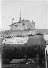 German U-Boat in N.Y., 25 Oct 1917. Creator: Bain News Service.