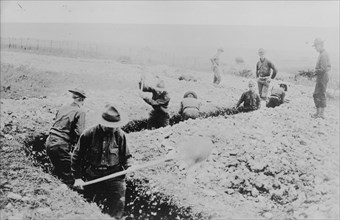 Marines dig a trench (France), 23 Jan 1918. Creator: Bain News Service.