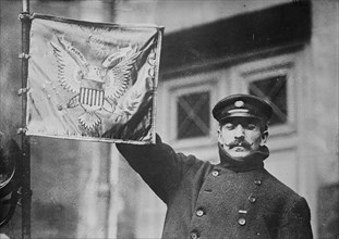 Pres't's flag, Paris, 31 Dec 1918. Creator: Bain News Service.