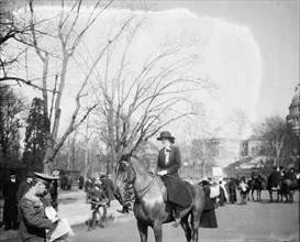 Suffrage Parade, Alberta Hill, 1913. Creator: Bain News Service.