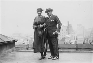 Caruso & wife, 1918. Creator: Bain News Service.