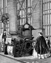 The International Exhibition: Smith's power-loom for weaving tufted pile carpets, 1862. Creator: Unknown.