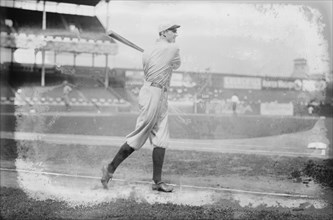 George Kelly, New York NL (baseball), 1915. Creator: Bain News Service.