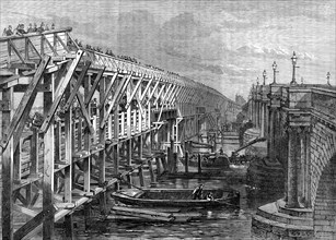 Temporary bridge over the Thames at Blackfriars, 1864. Creator: Unknown.