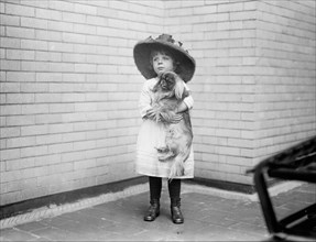 Tanis Guinness & "Ta Wang", between c1910 and c1915. Creator: Bain News Service.