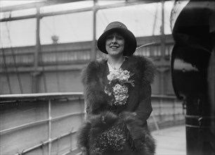 Geraldine Farrar, 1913. Creator: Bain News Service.