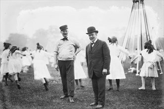 Keeper Snyder [and] Comm. Stover, between c1910 and c1915. Creator: Bain News Service.