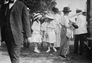 Children of H.P. Whitney, between c1910 and c1915. Creator: Bain News Service.