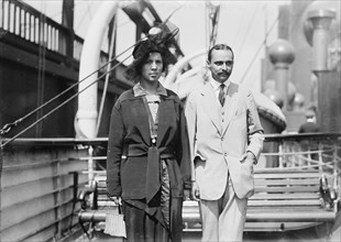 Jay Gould & wife, between c1910 and c1915. Creator: Bain News Service.