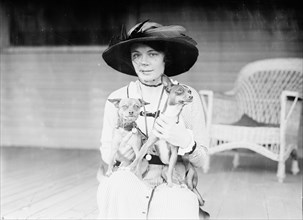 Constance McCall, between c1910 and c1915. Creator: Bain News Service.