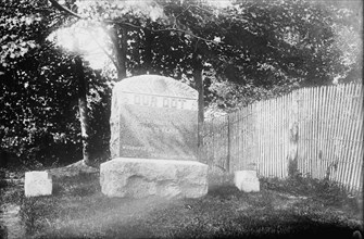 Dog cemetery - Hartsdale, between c1910 and c1915. Creator: Bain News Service.