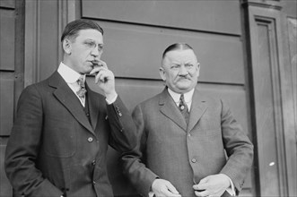 Frank Stevens, concessionnaire, at left and August "Garry" Herrmann, President of the Cincinnati Red Creator: Bain News Service.