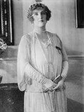 Lady Archibald Weigall, between c1910 and c1915. Creator: Bain News Service.