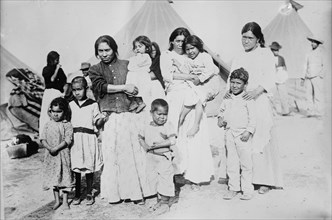 Mathilde Martinez & children, between c1910 and c1915. Creator: Bain News Service.