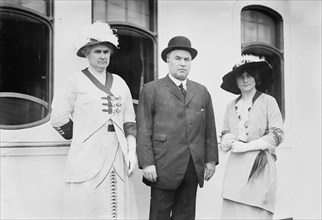 Roger Sullivan, wife and daughter, between c1910 and c1915. Creator: Bain News Service.