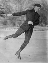 Irving Brokaw -- ice-skating, between c1910 and c1915. Creator: Bain News Service.