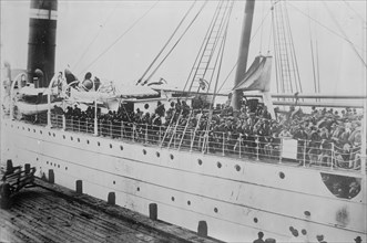 Troops on transport, Galveston, between c1910 and c1915. Creator: Bain News Service.