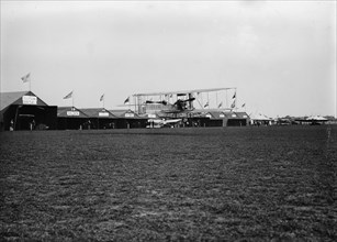 Biplane of George W. Beatty, 1914. Creator: Bain News Service.