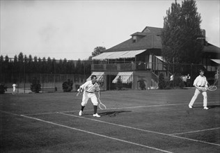 Rice [and] Doust [tennis], 1913. Creator: Bain News Service.