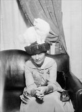 Mrs. R.F. Armstrong & Kilravock Donna-Mafalda [cat], between c1915 and c1920. Creator: Bain News Service.