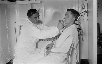 Nasal Spray - Laboratory for eye, ear, etc - COMFORT, between c1915 and c1920. Creator: Bain News Service.