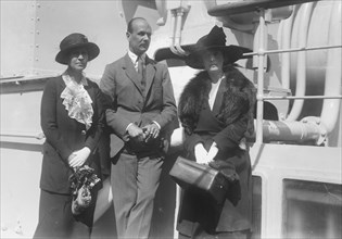 Duchess of Roxburghe, Capt. Eric D. MacKenzie, Lady Granard, between c1915 and c1920. Creator: Bain News Service.