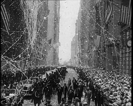 Crowd Watching a Parade, 1933. Creator: British Pathe Ltd.