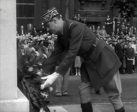 Charles de Gaulle Laying a Wreath, 1941. Creator: British Pathe Ltd.