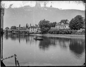 Old Putney Bridge, Fulham, Hammersmith and Fulham, Greater London Authority, 1881. Creator: William O Field.