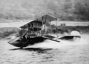 G.M. Heckscher's Curtiss Flying Boat [60 m.p.h.], between c1910 and c1915. Creator: Bain News Service.