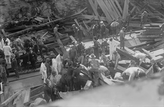 7th Ave. subway cave-in,1915. Creator: Bain News Service.