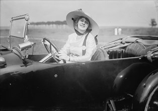 Gertrude McCoy, 1917. Creator: Bain News Service.