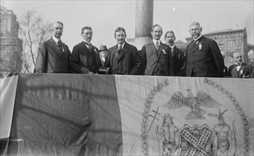 J.B. Pine, Lewis H. Pounds, George McAneny, G.F. Kunz, 1916. Creator: Bain News Service.